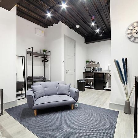 Modern Luxury Studios Лондон Екстер'єр фото