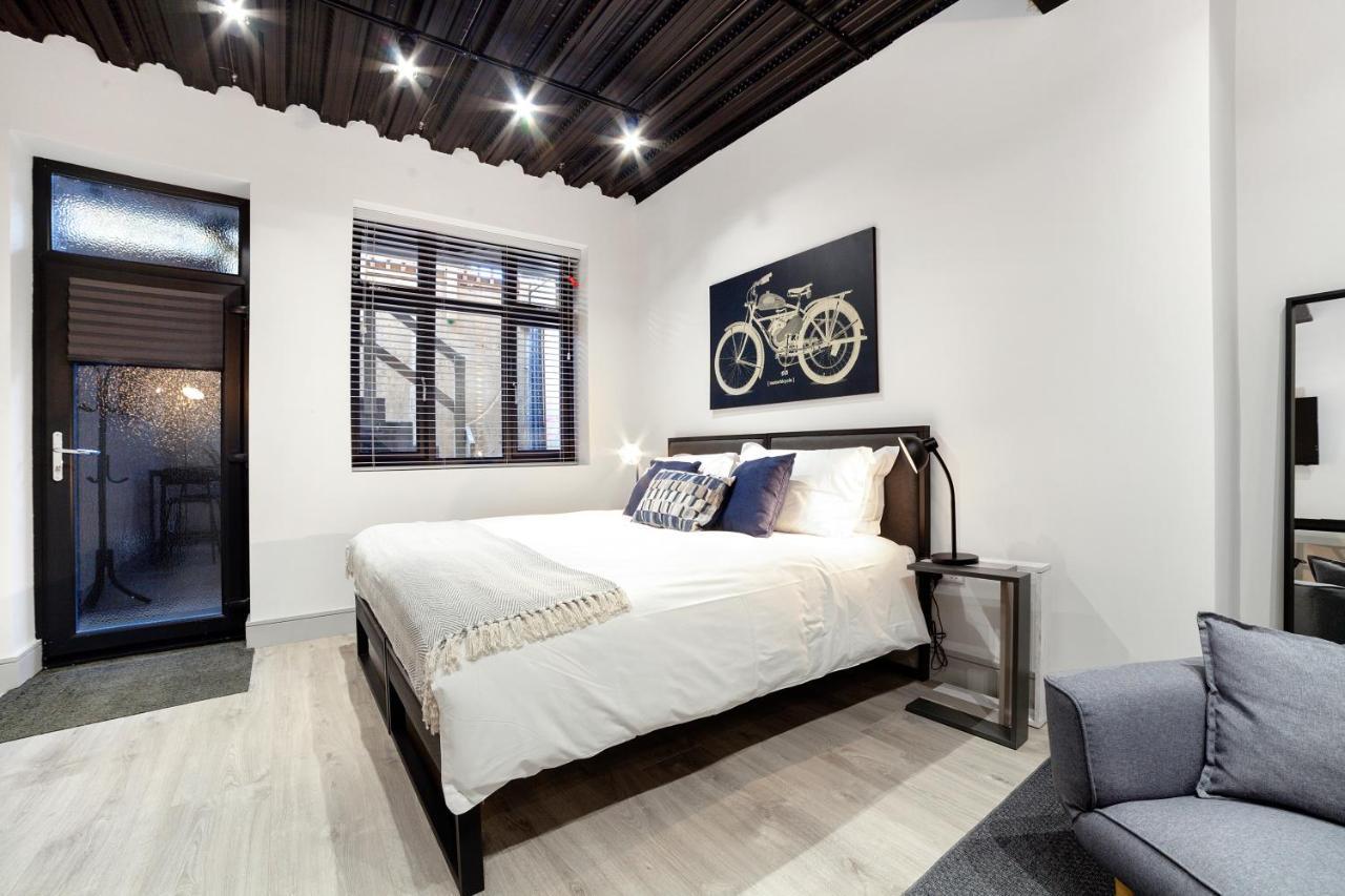 Modern Luxury Studios Лондон Екстер'єр фото